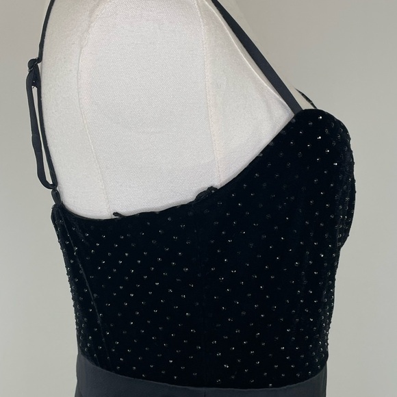 Liv Foster Velvet Jumpsuit, 4 - Picture 16 of 16